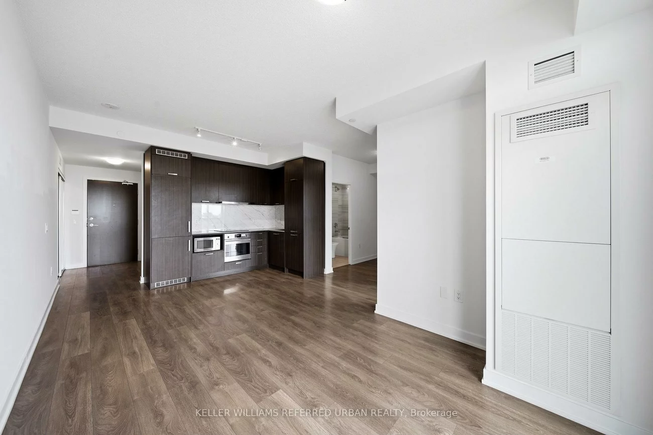 10, Honeycrisp, Vaughan Corporate Centre, Vaughan