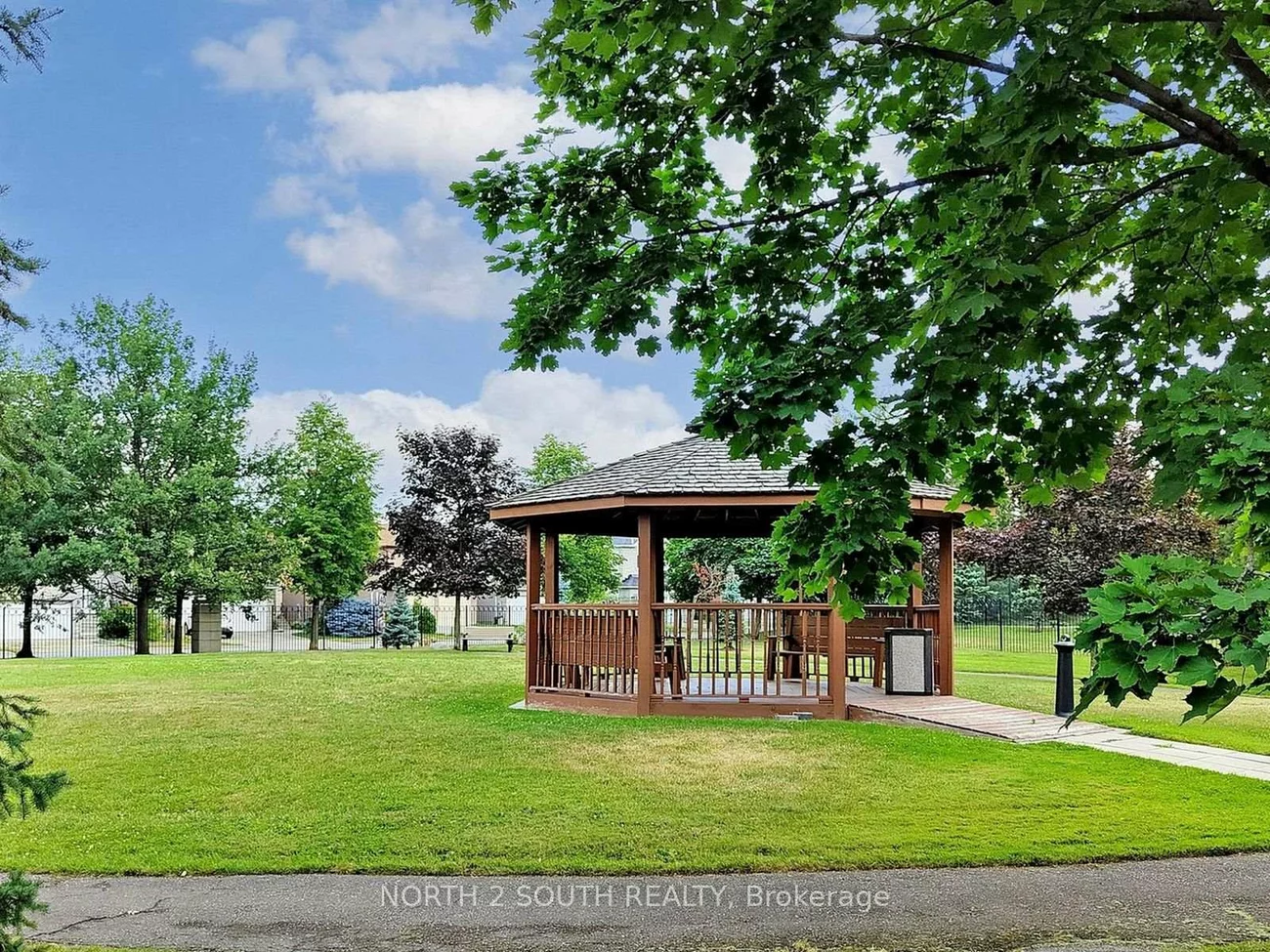 11, Townsgate, Crestwood-Springfarm-Yorkhill, Vaughan