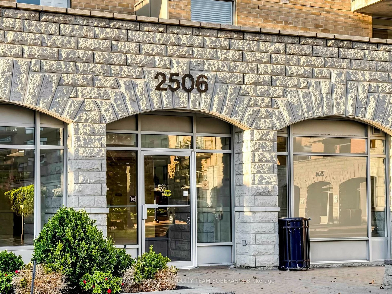 2506, Rutherford, Maple, Vaughan