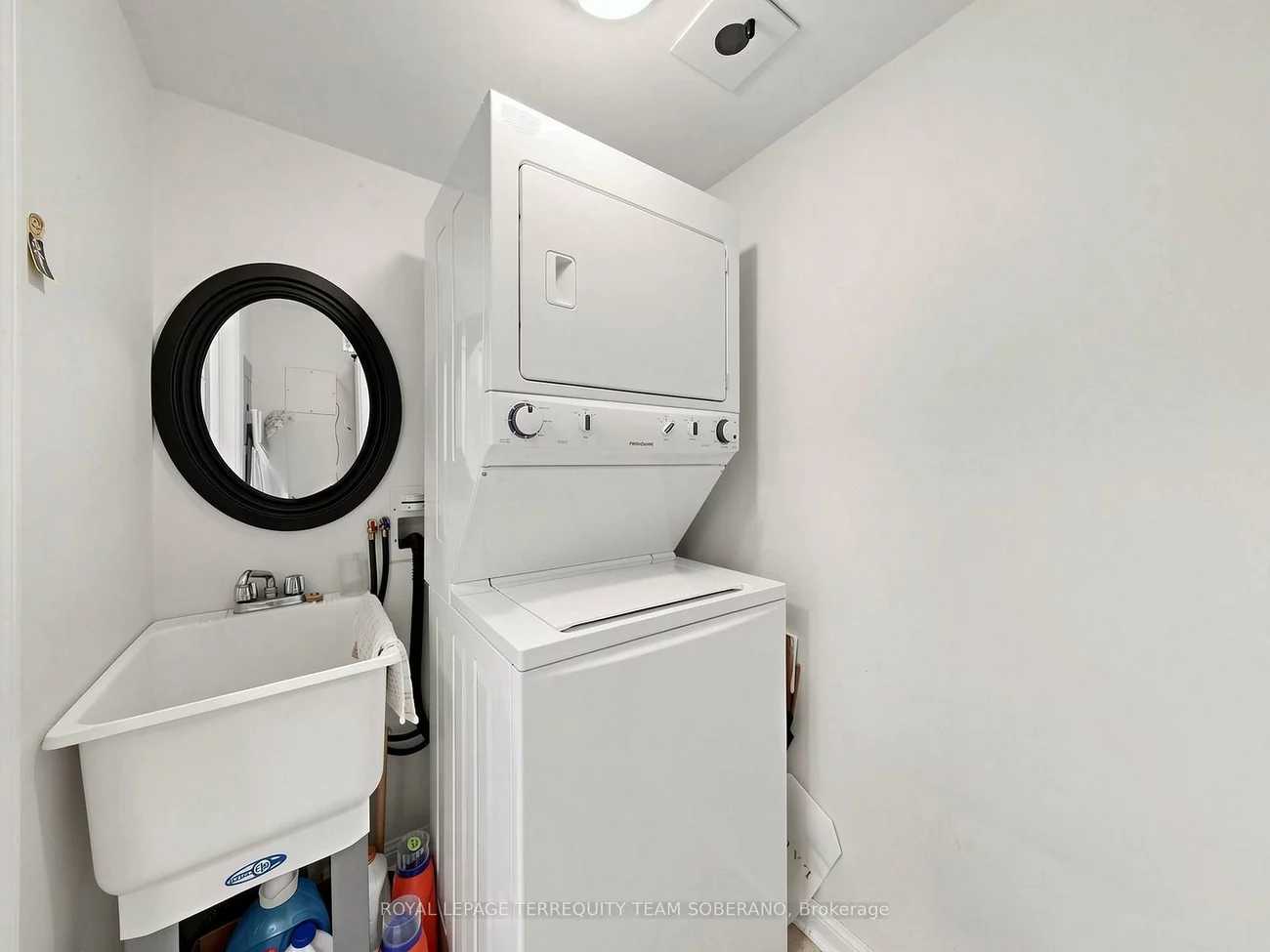 2506, Rutherford, Maple, Vaughan