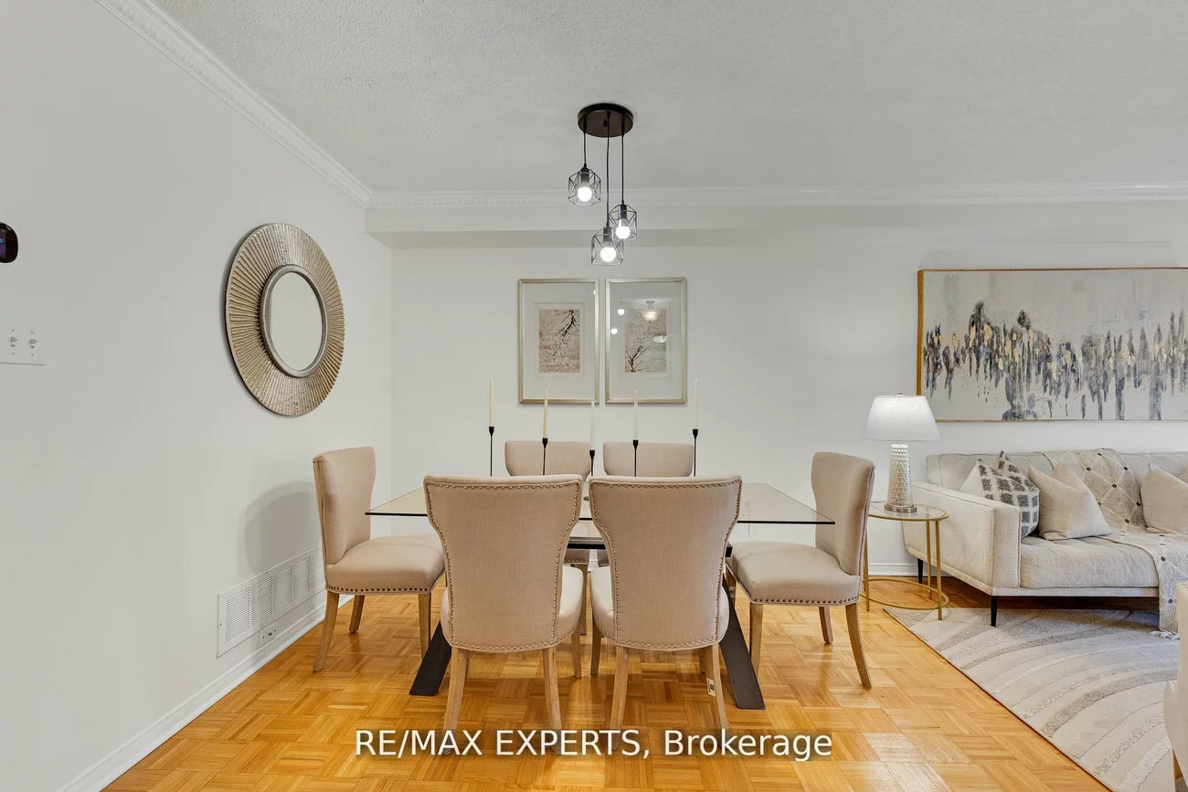 19, Foxchase, East Woodbridge, Vaughan