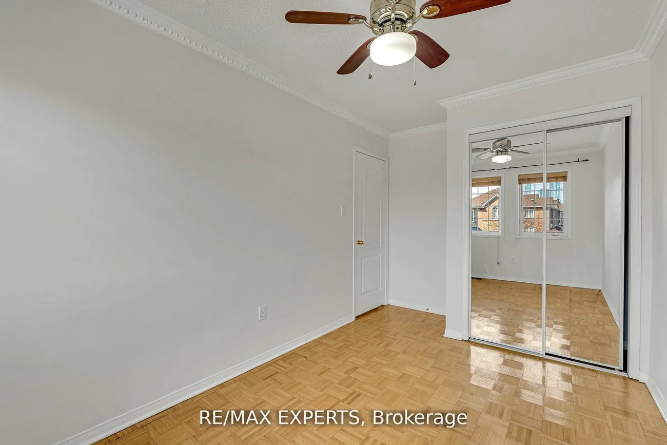 19, Foxchase, East Woodbridge, Vaughan