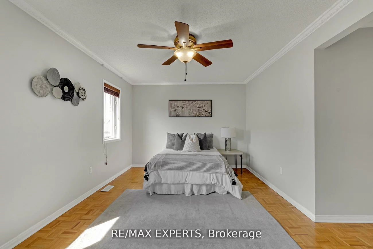 19, Foxchase, East Woodbridge, Vaughan