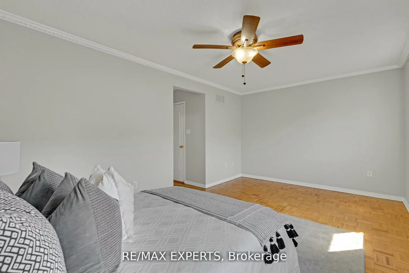 19, Foxchase, East Woodbridge, Vaughan
