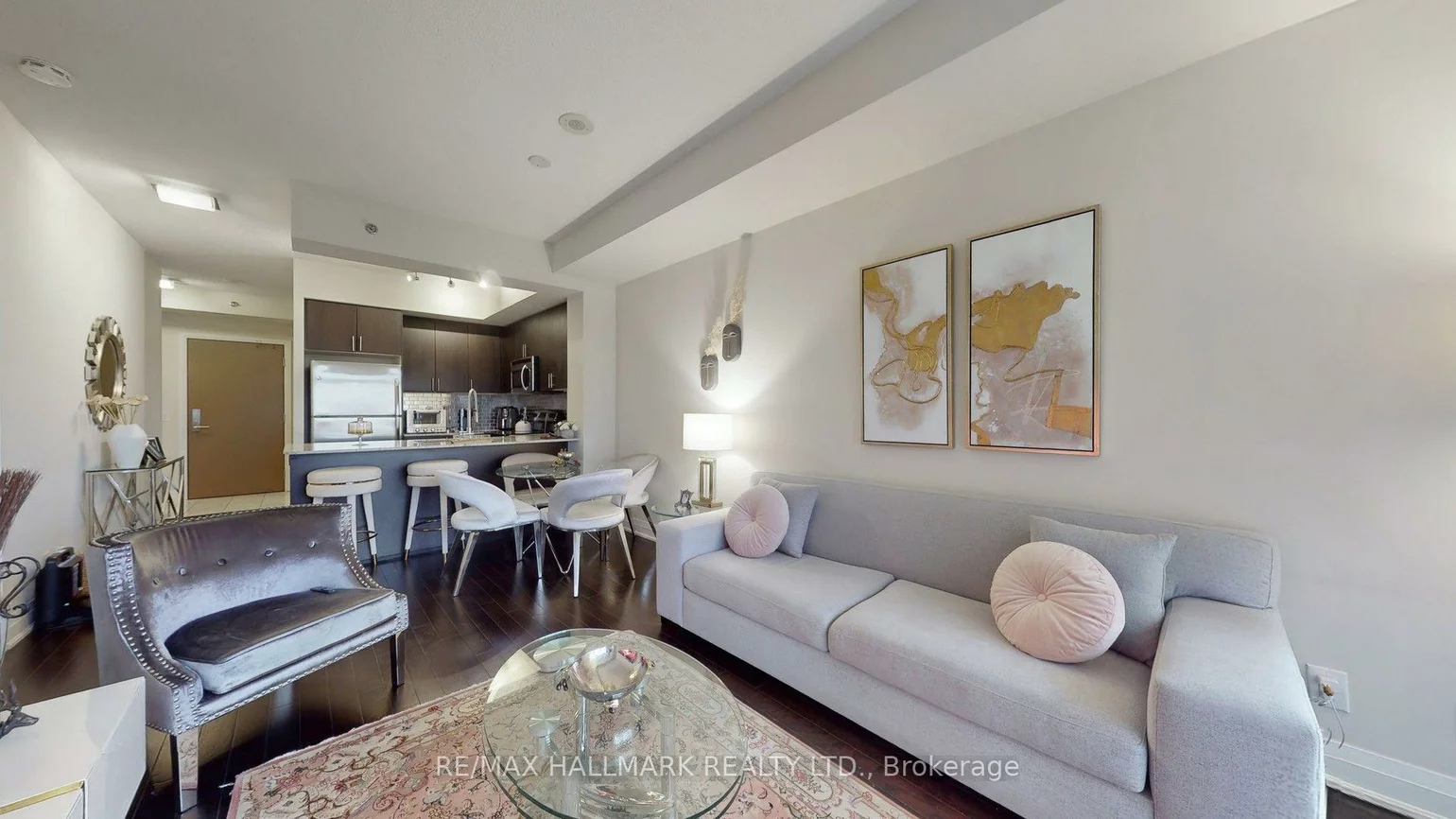 520, Steeles, Crestwood-Springfarm-Yorkhill, Vaughan