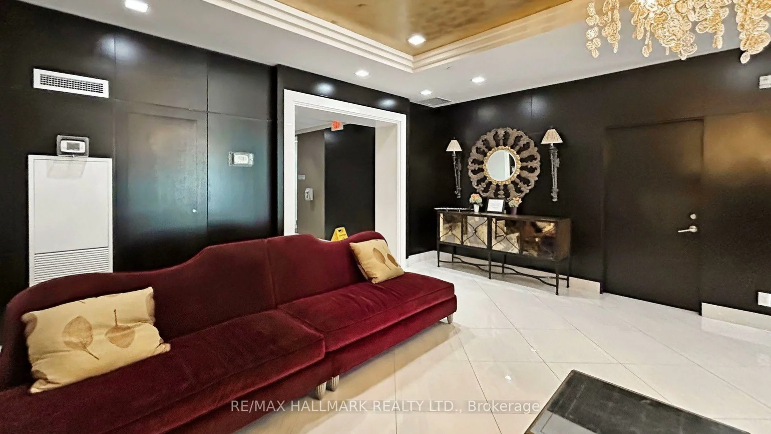 520, Steeles, Crestwood-Springfarm-Yorkhill, Vaughan