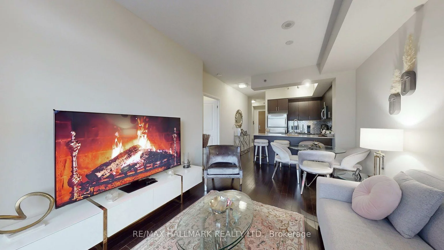 520, Steeles, Crestwood-Springfarm-Yorkhill, Vaughan