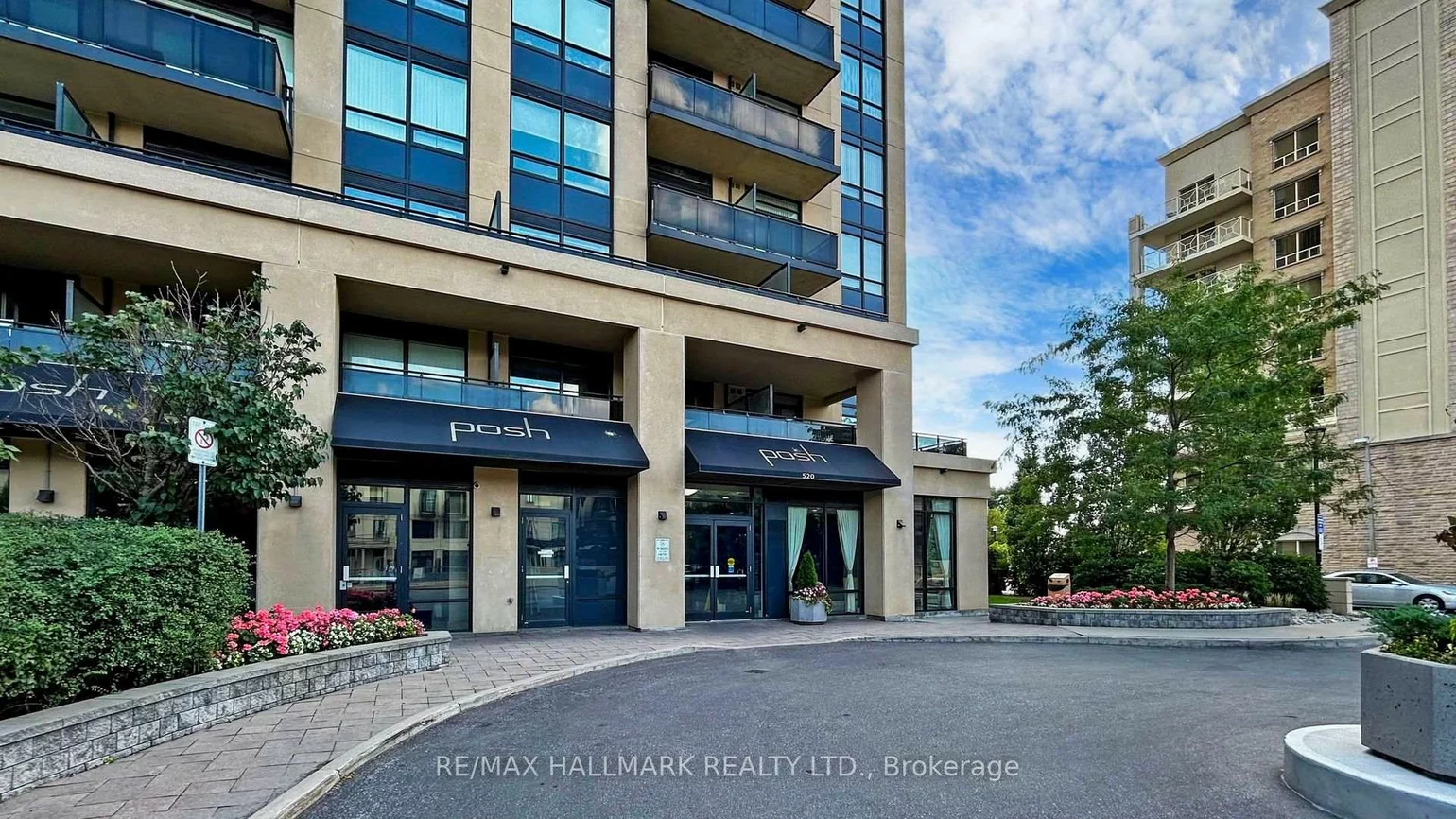 520, Steeles, Crestwood-Springfarm-Yorkhill, Vaughan