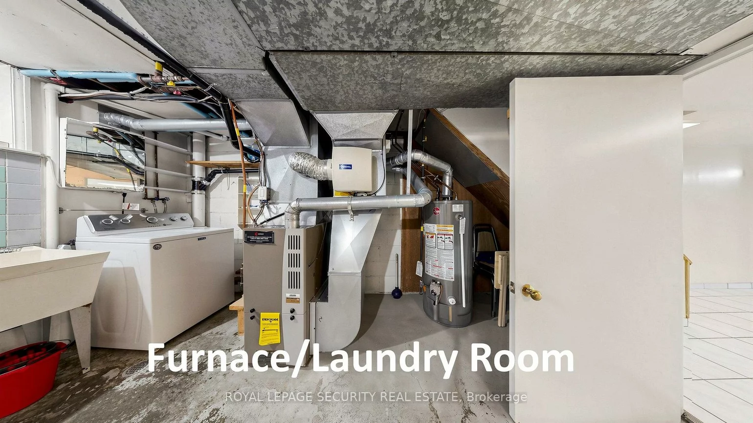 8026, Kipling, West Woodbridge, Vaughan
