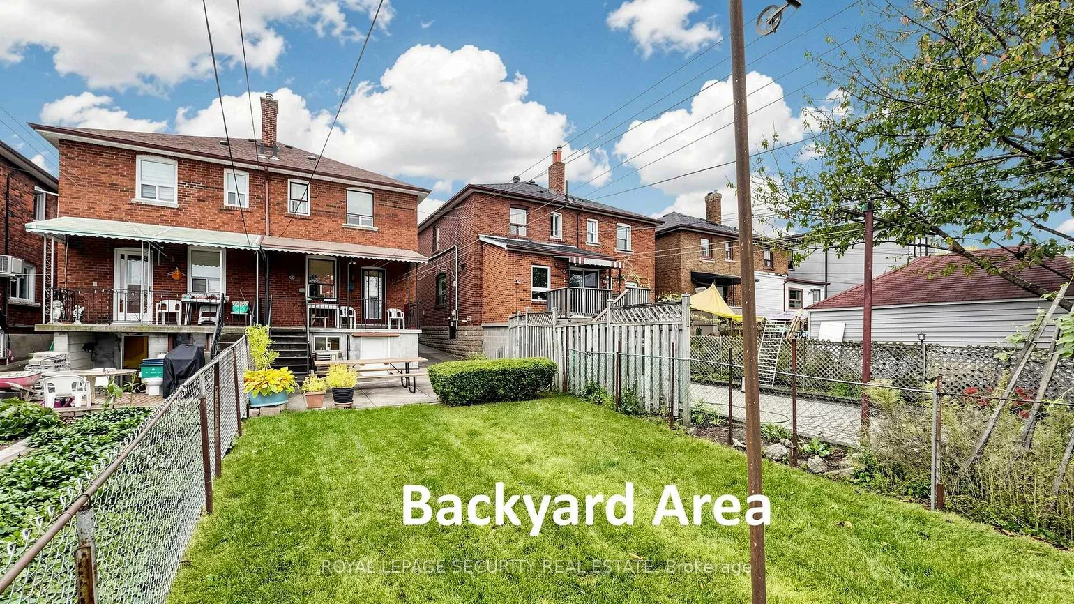 8026, Kipling, West Woodbridge, Vaughan