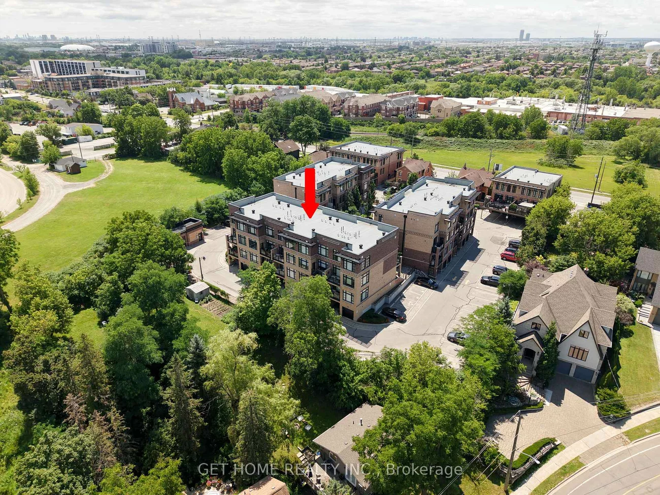 8169, Kipling, West Woodbridge, Vaughan