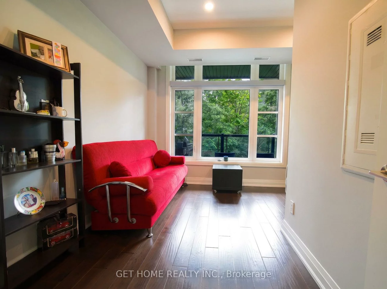8169, Kipling, West Woodbridge, Vaughan
