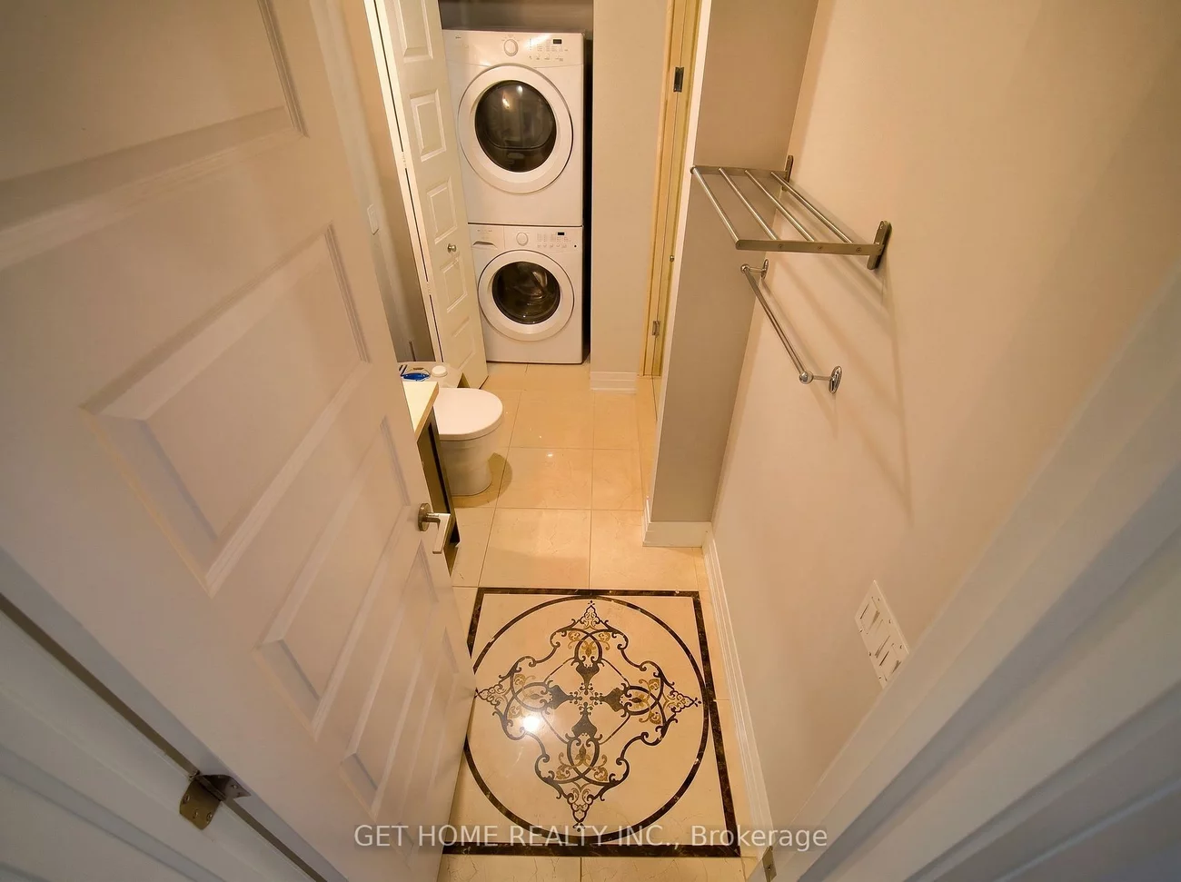 8169, Kipling, West Woodbridge, Vaughan