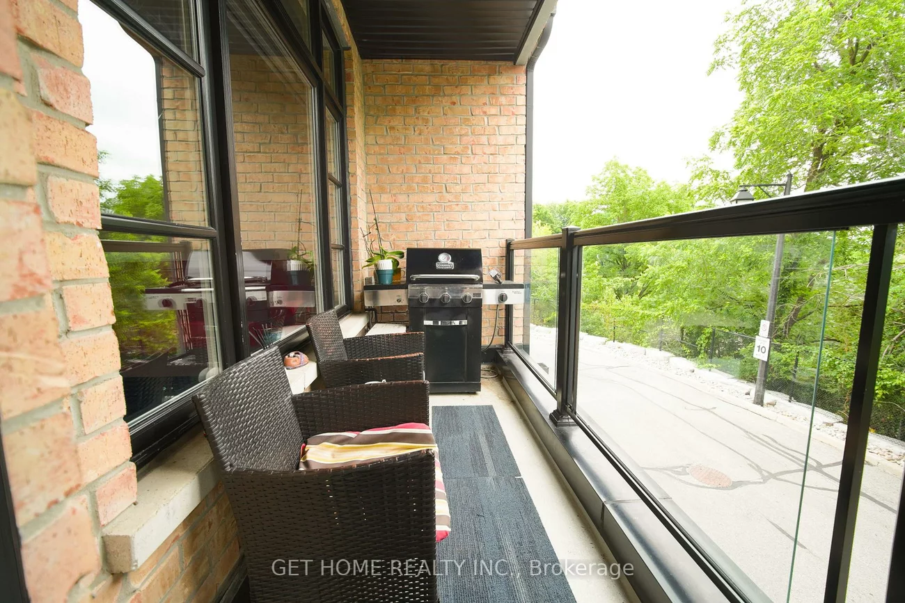 8169, Kipling, West Woodbridge, Vaughan