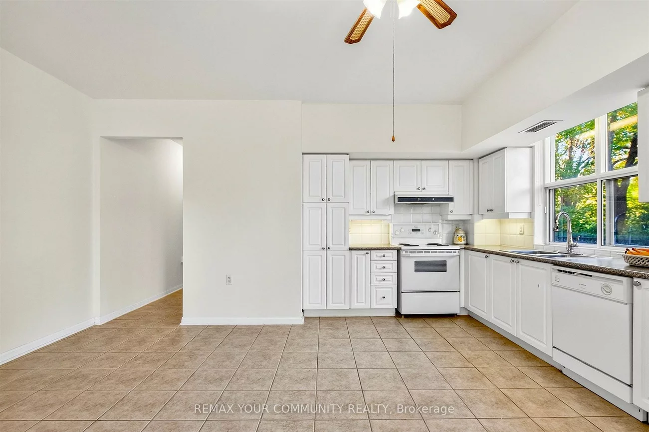 2500, Rutherford, Maple, Vaughan