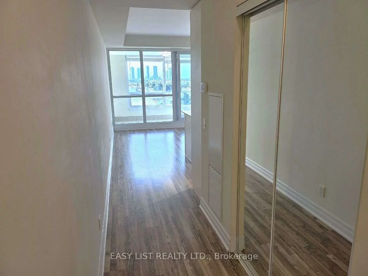 9075, Jane, Concord, Vaughan