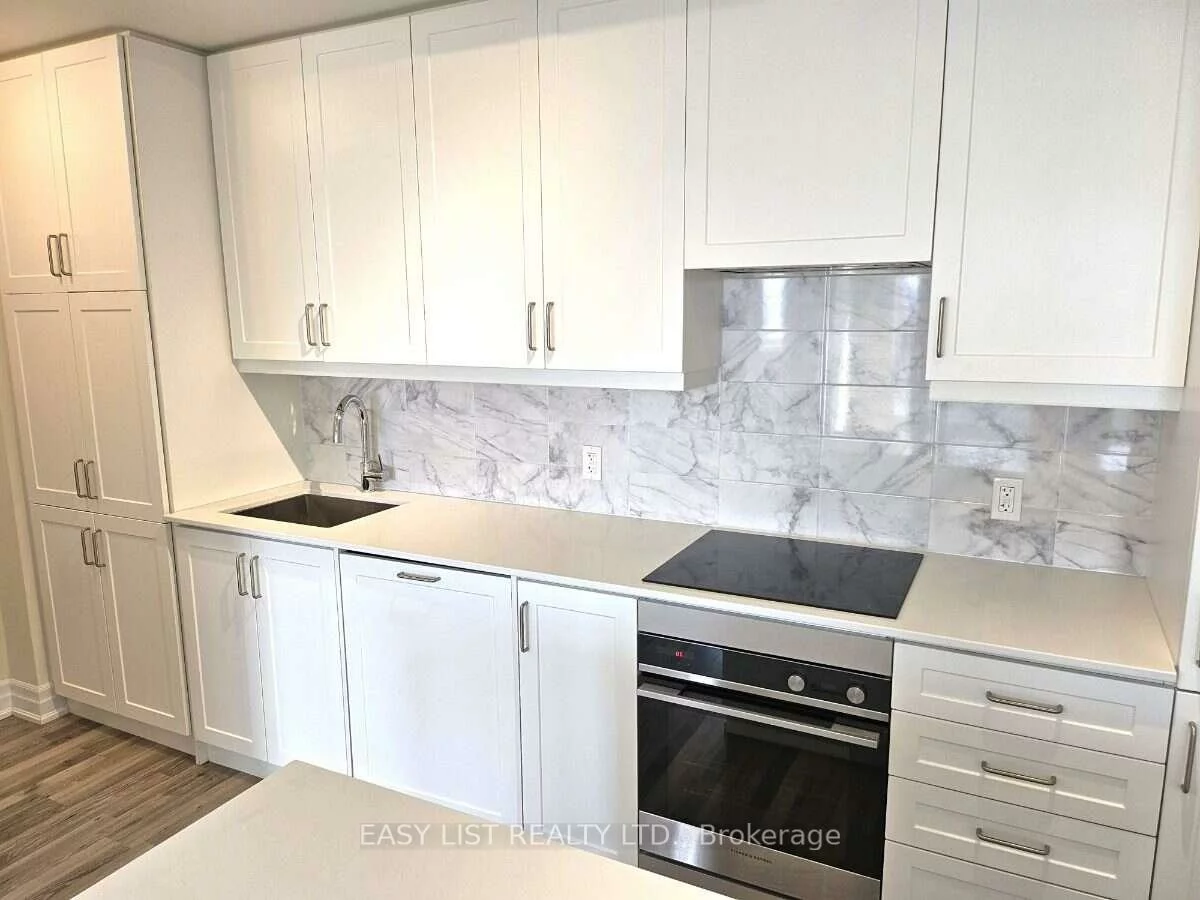9075, Jane, Concord, Vaughan