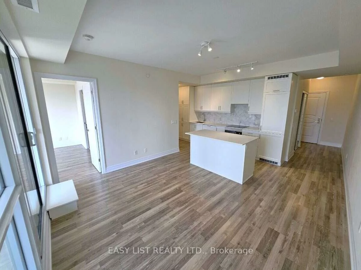 9075, Jane, Concord, Vaughan