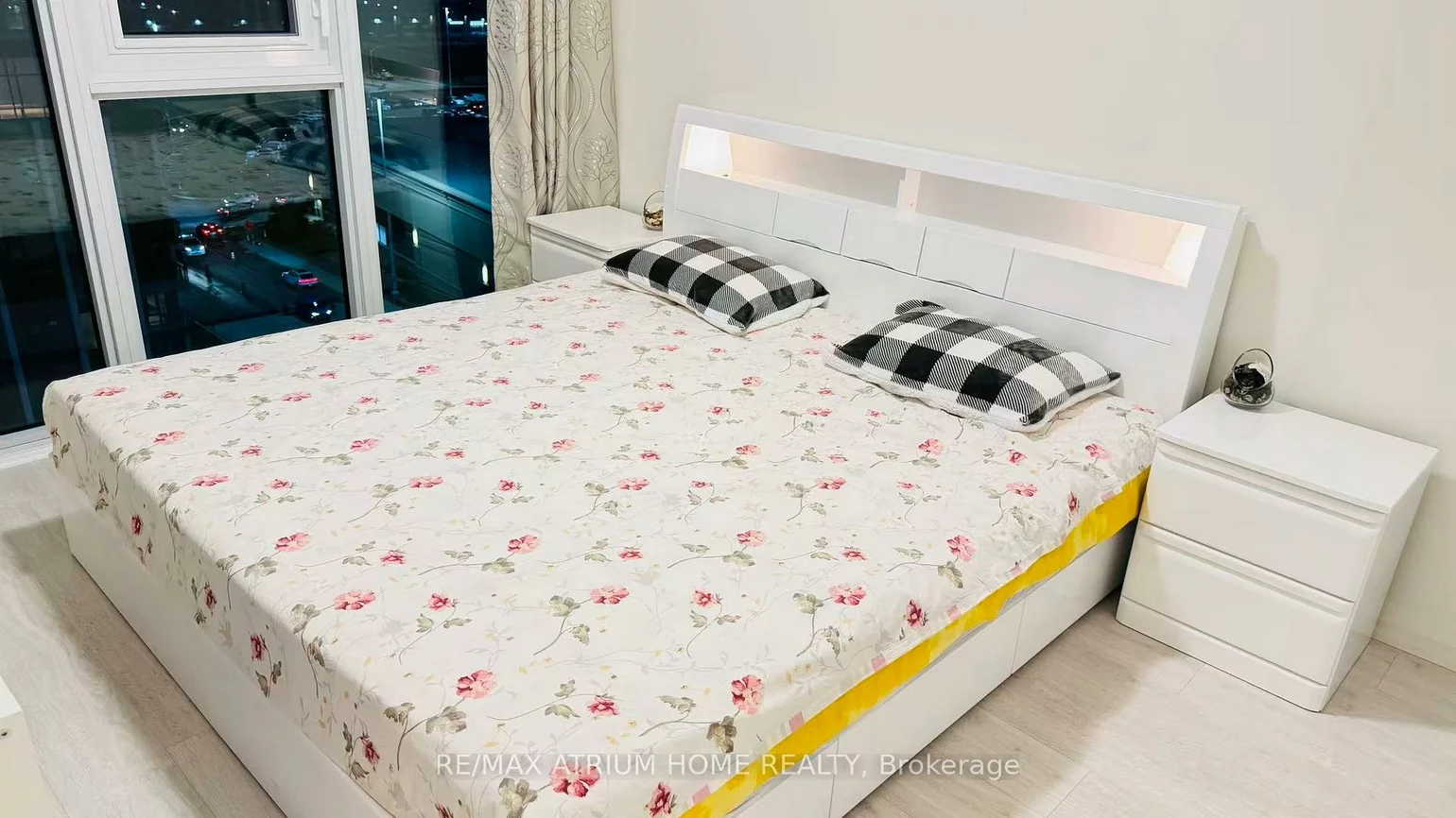 9000, Jane, Vellore Village, Vaughan