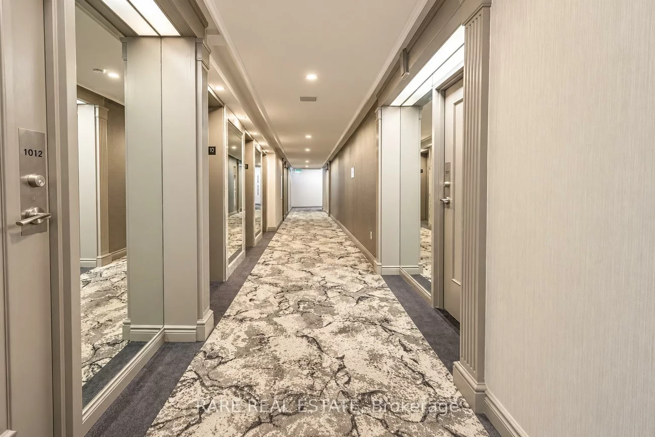 7300, Yonge, Crestwood-Springfarm-Yorkhill, Vaughan