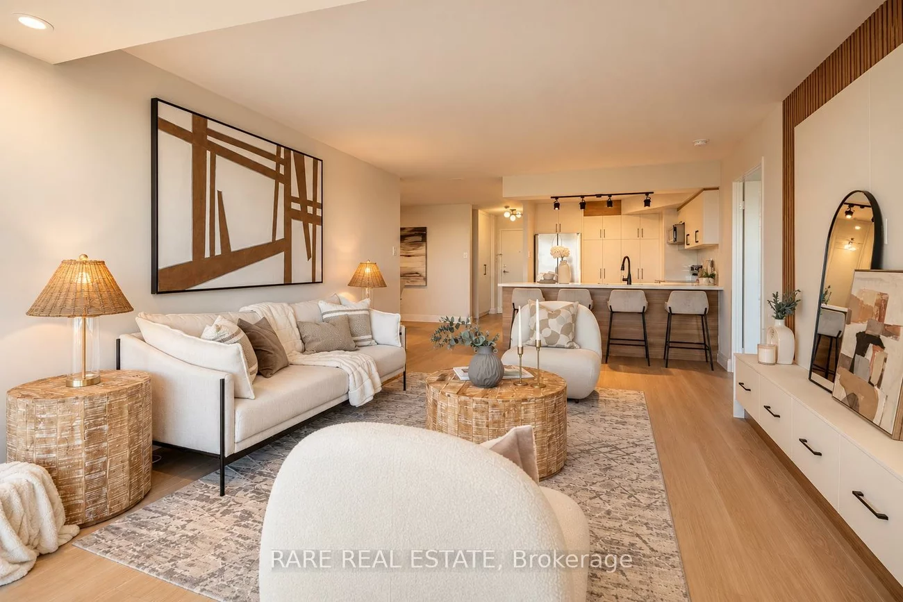 7300, Yonge, Crestwood-Springfarm-Yorkhill, Vaughan