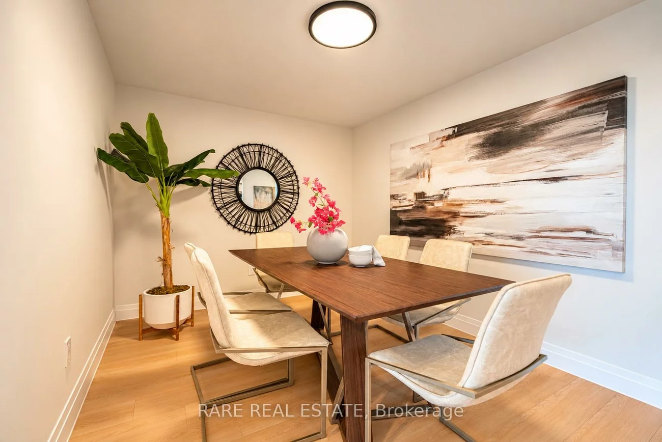 7300, Yonge, Crestwood-Springfarm-Yorkhill, Vaughan