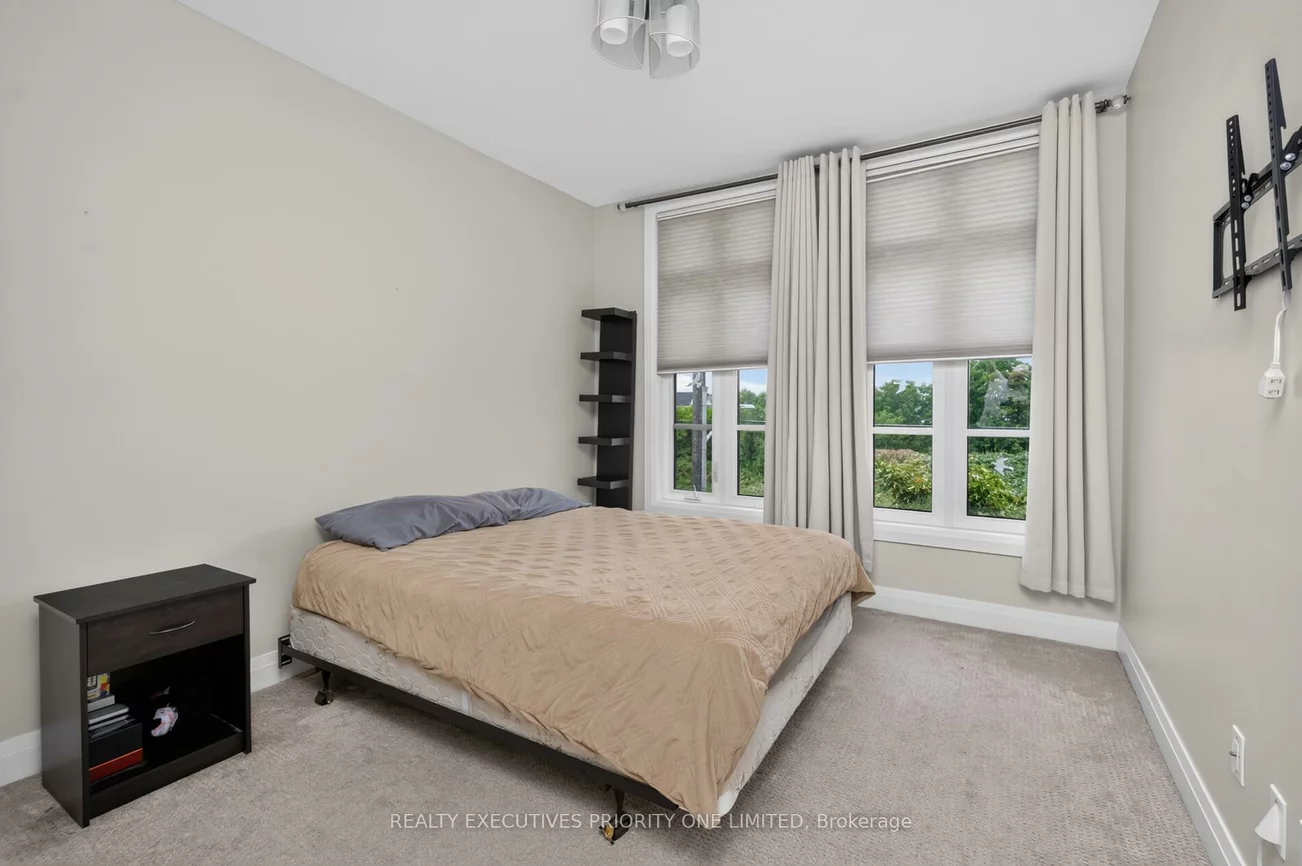 8161, Kipling, West Woodbridge, Vaughan