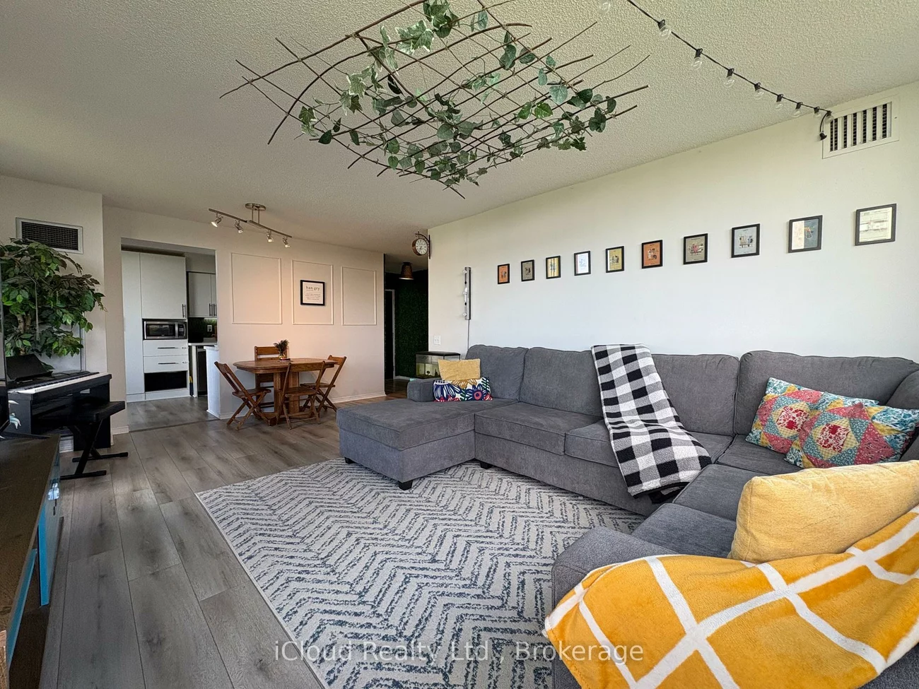 91, Townsgate, Crestwood-Springfarm-Yorkhill, Vaughan