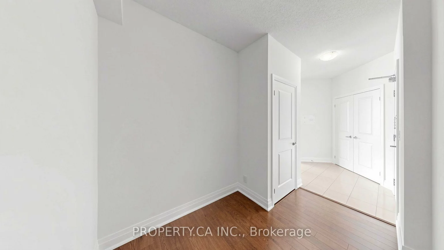 24, Woodstream, Vaughan Grove, Vaughan
