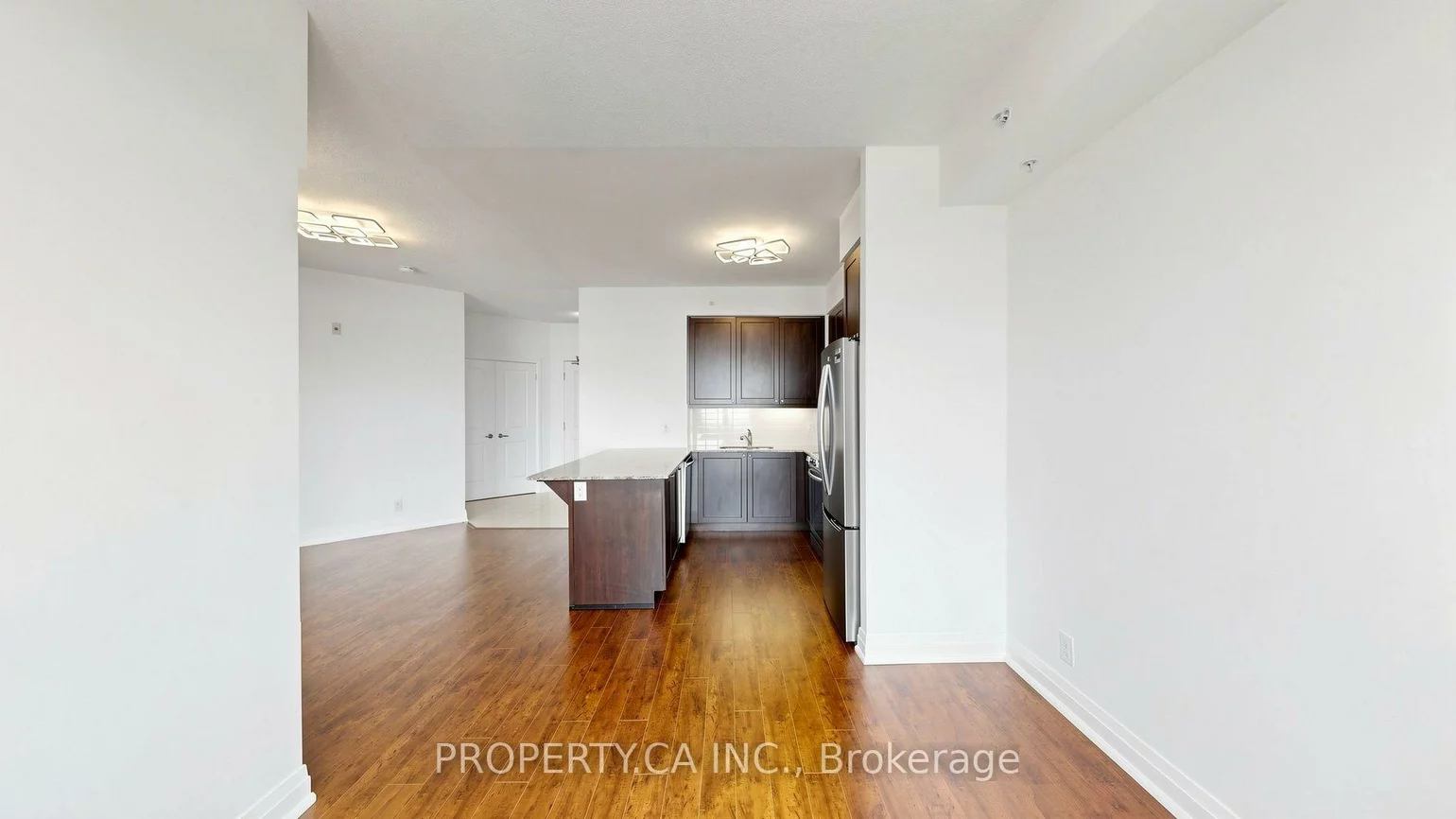 24, Woodstream, Vaughan Grove, Vaughan