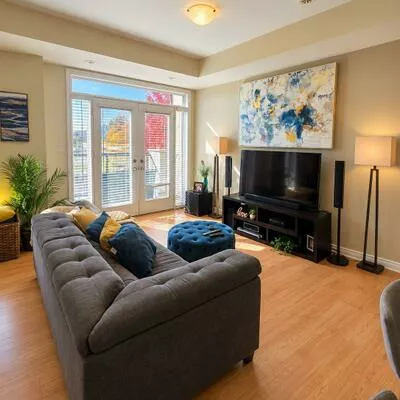 9601, Jane, Maple, Vaughan