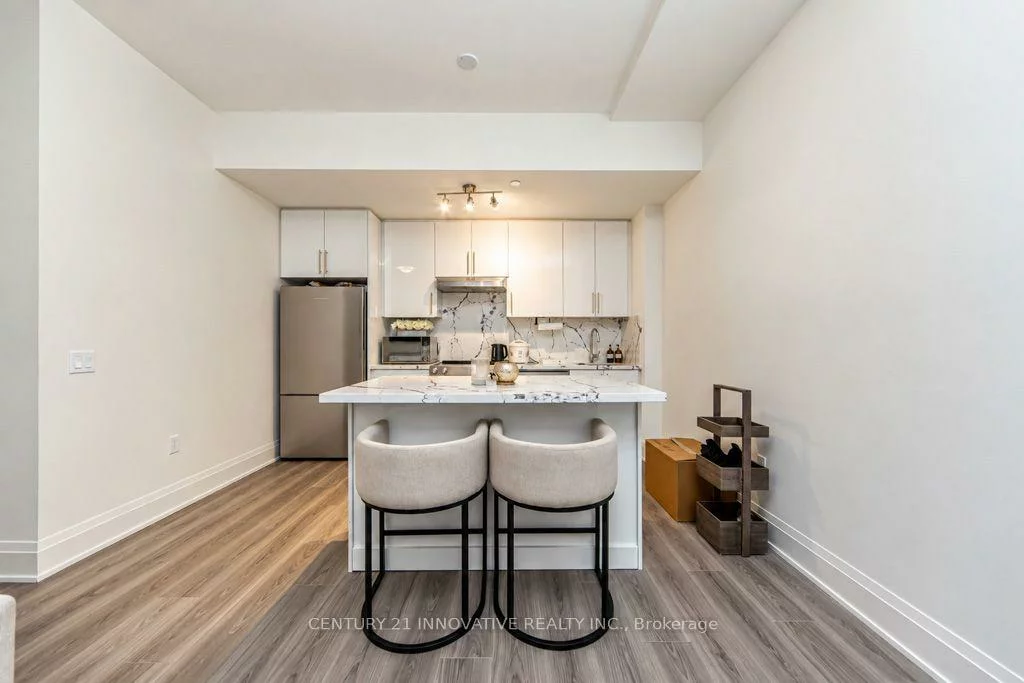 8960, Jane, Concord, Vaughan