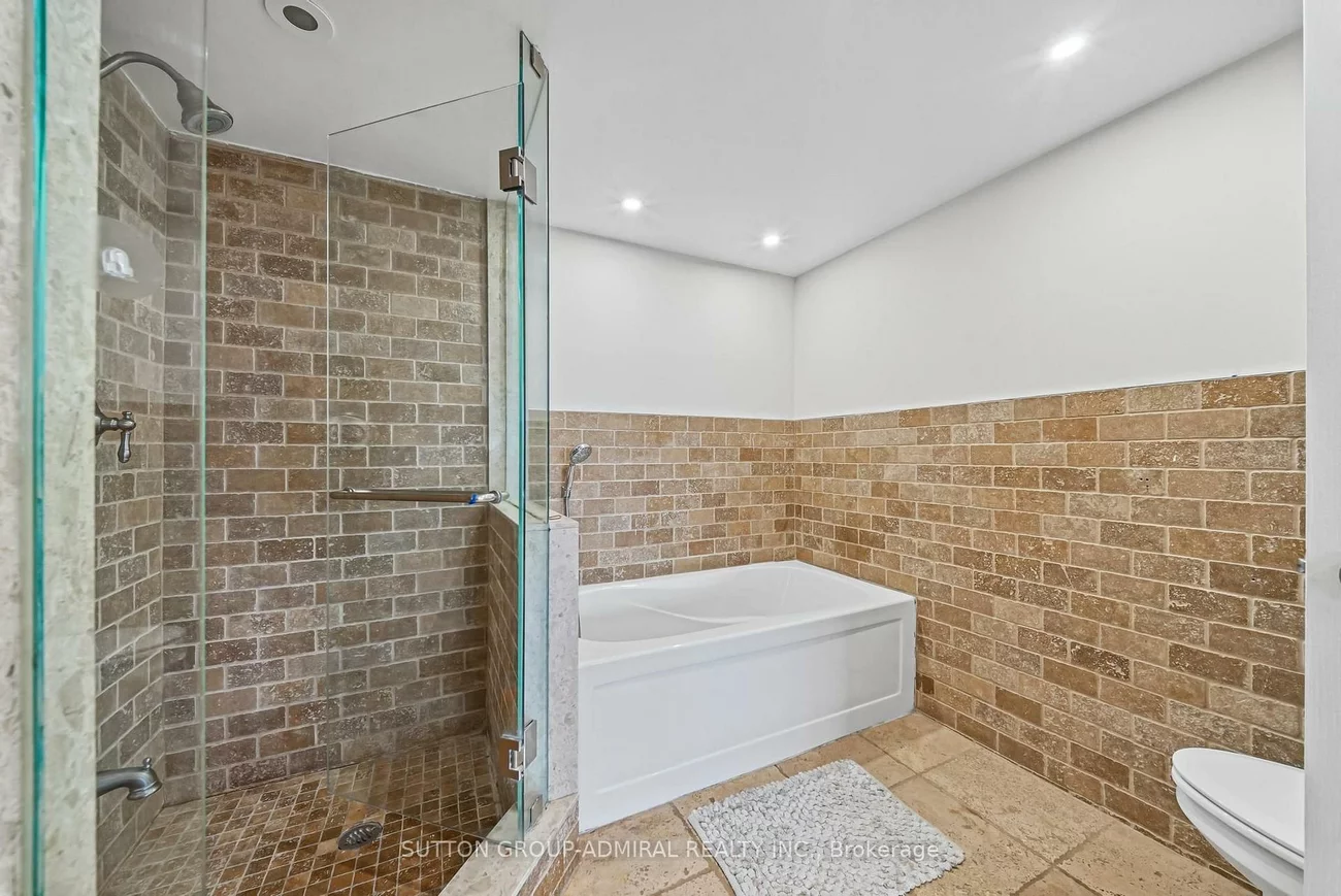 7460, Bathurst, Brownridge, Vaughan