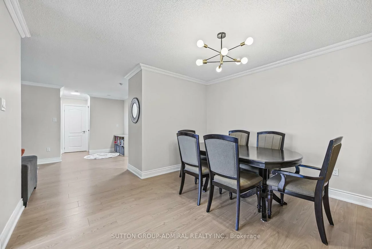 7460, Bathurst, Brownridge, Vaughan