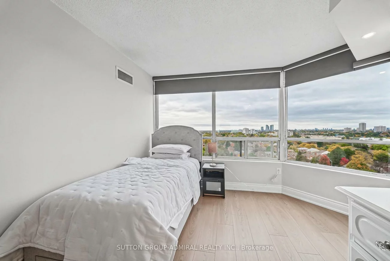 7460, Bathurst, Brownridge, Vaughan