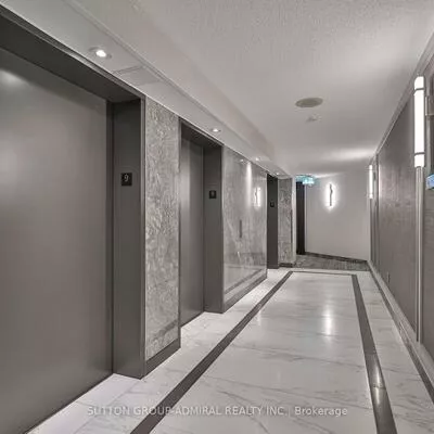 7460, Bathurst, Brownridge, Vaughan
