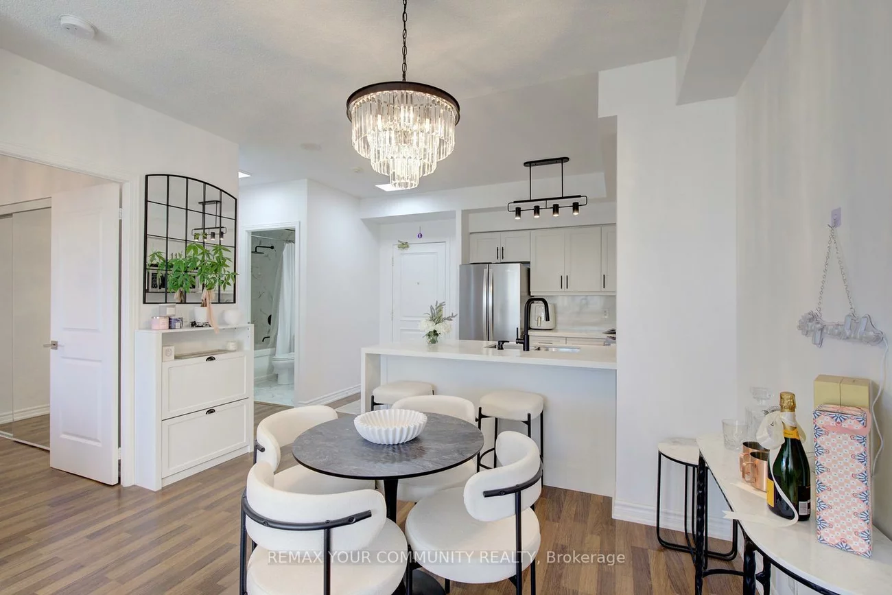 9225, Jane, Maple, Vaughan