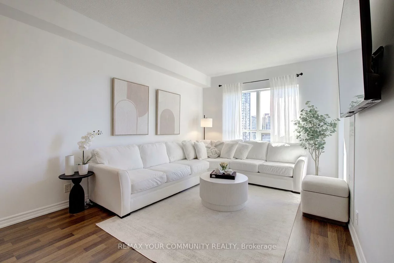 9225, Jane, Maple, Vaughan