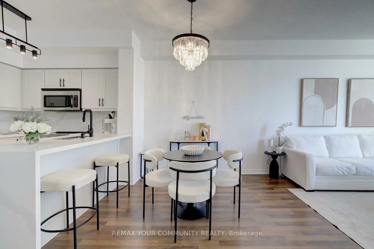 9225, Jane, Maple, Vaughan