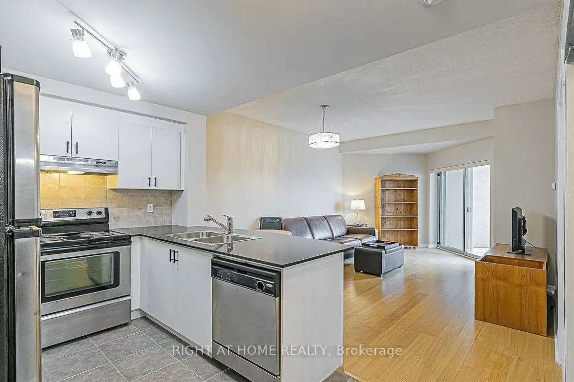 8, Maison Parc, Lakeview Estates, Vaughan