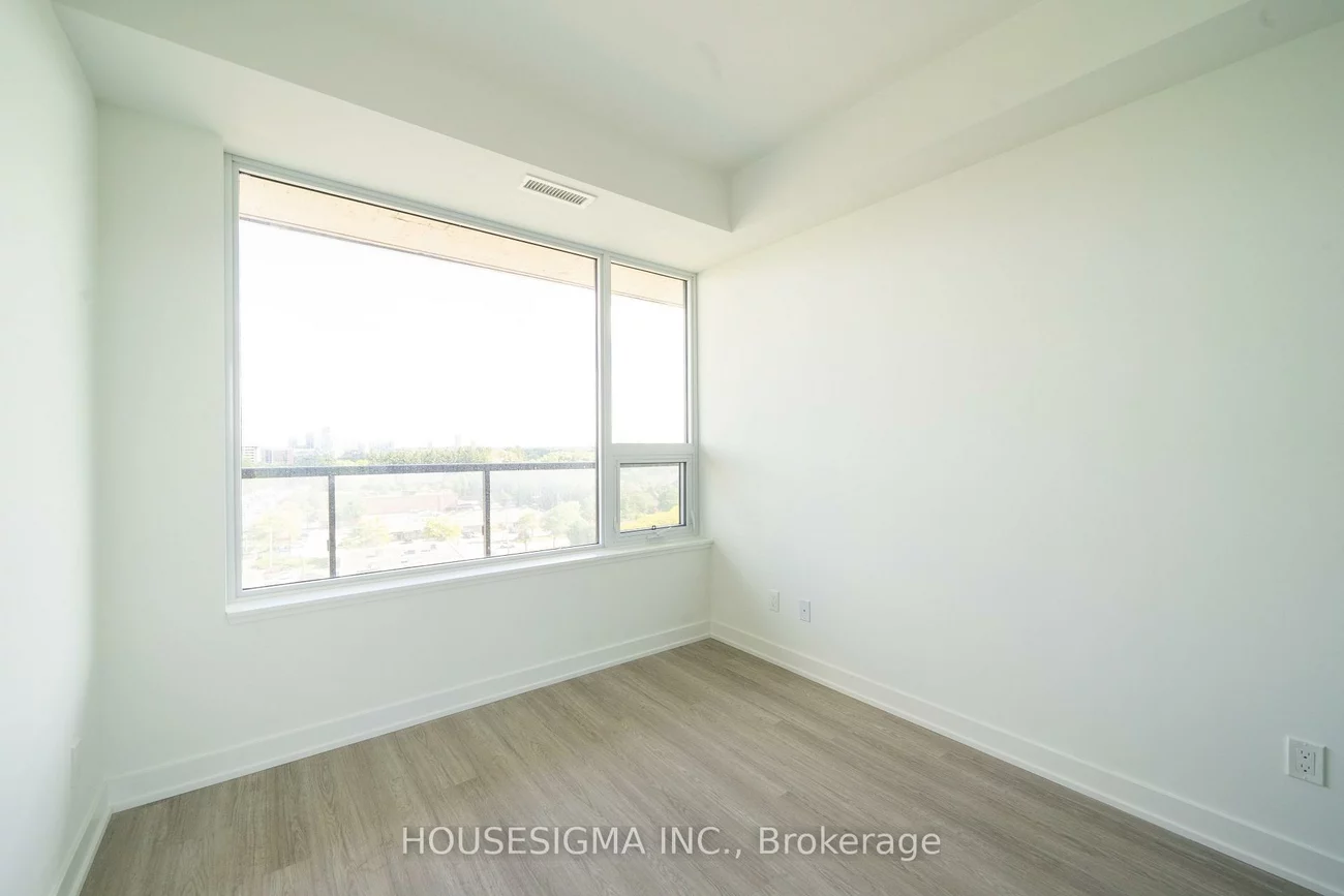 8188, Yonge, Uplands, Vaughan