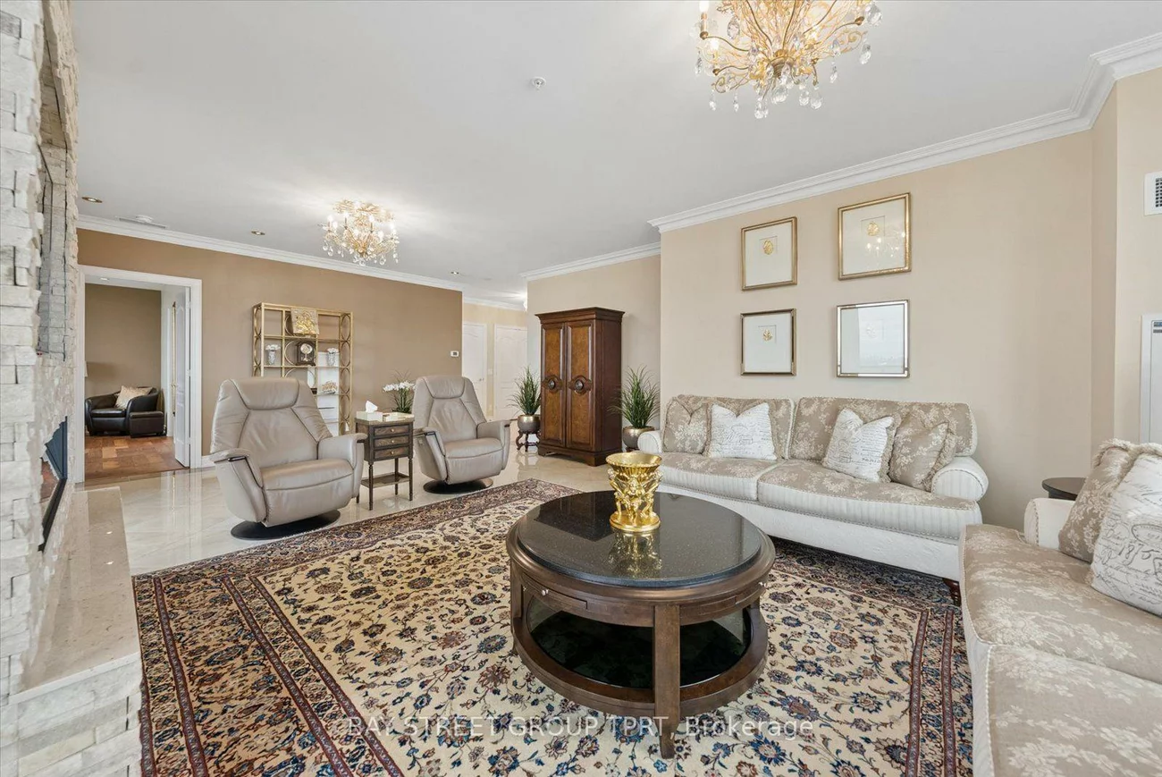9255, Jane, Maple, Vaughan