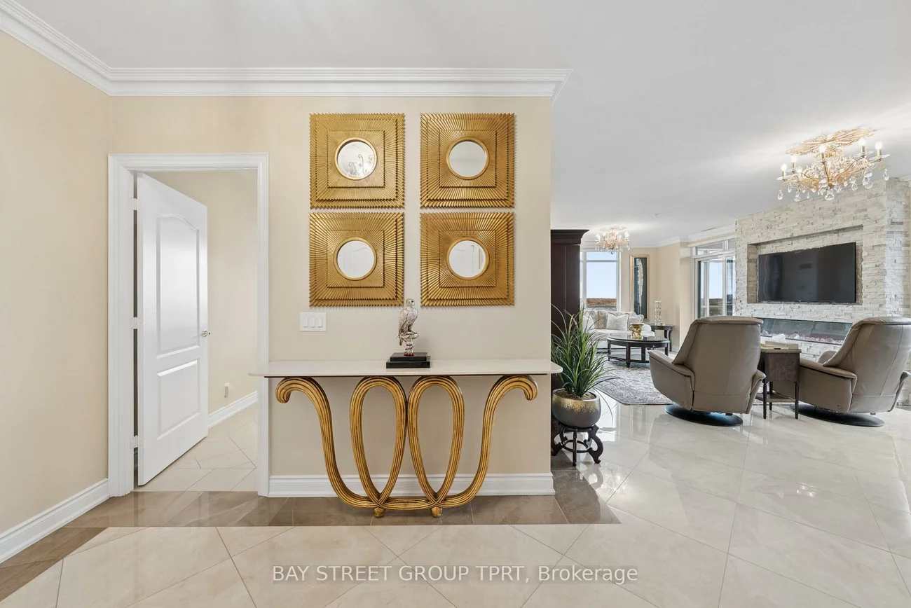 9255, Jane, Maple, Vaughan