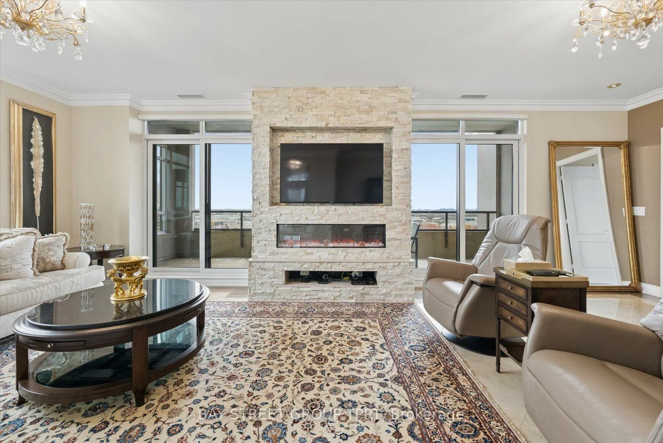 9255, Jane, Maple, Vaughan