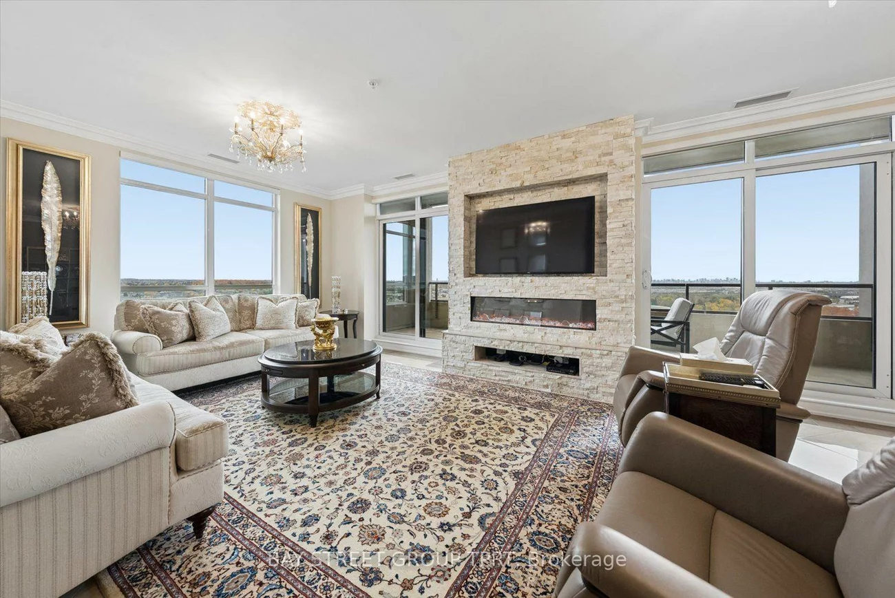 9255, Jane, Maple, Vaughan