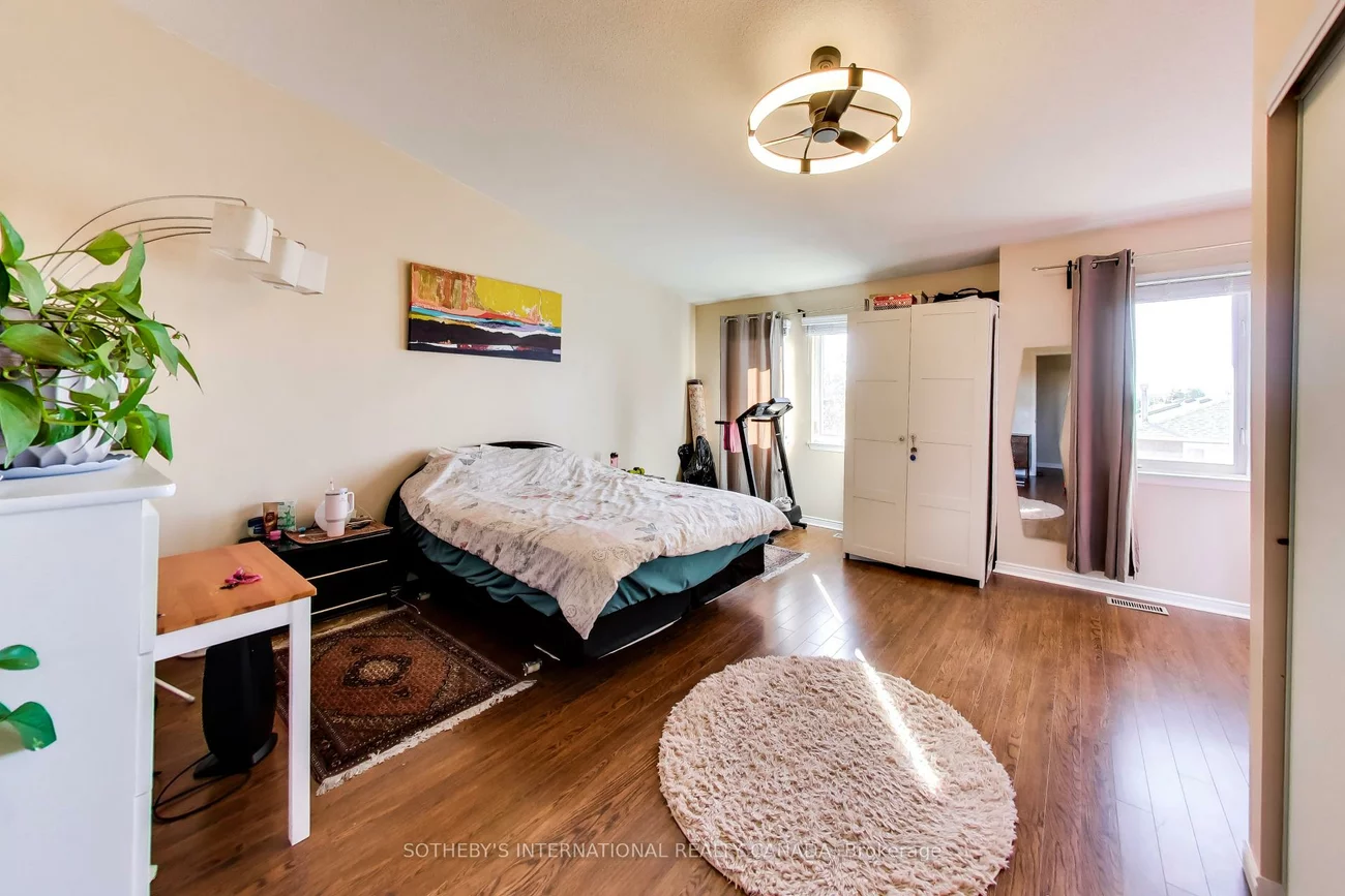 900, Steeles, Lakeview Estates, Vaughan