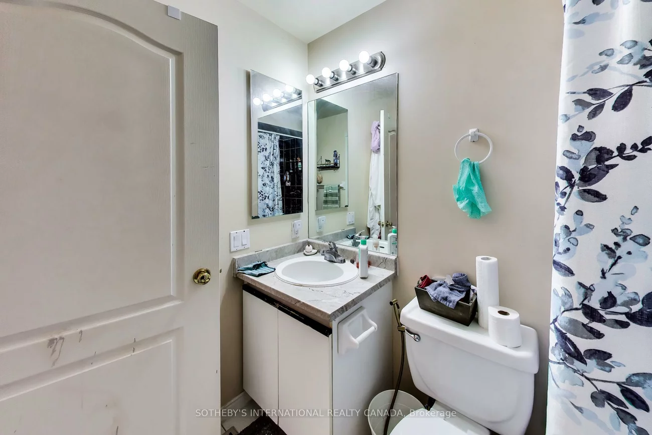 900, Steeles, Lakeview Estates, Vaughan