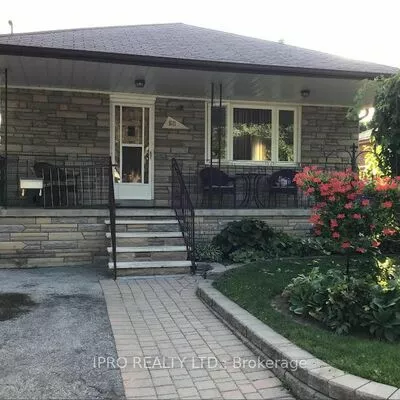 residential, sale, Detached, 98 North Carson St, Alderwood, Toronto 
					98 North Carson St, Alderwood, Toronto