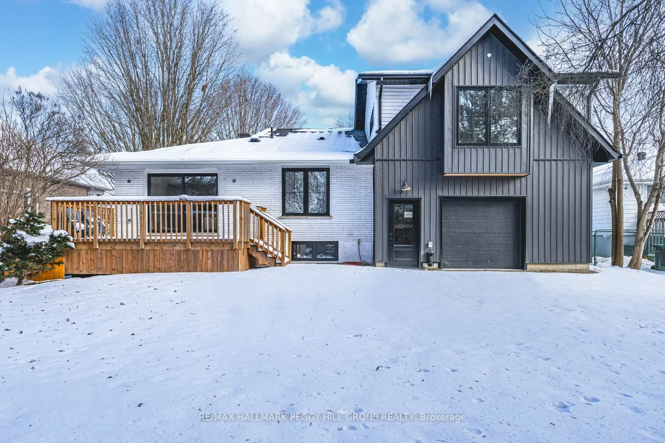 12 Centre St, Innisfil