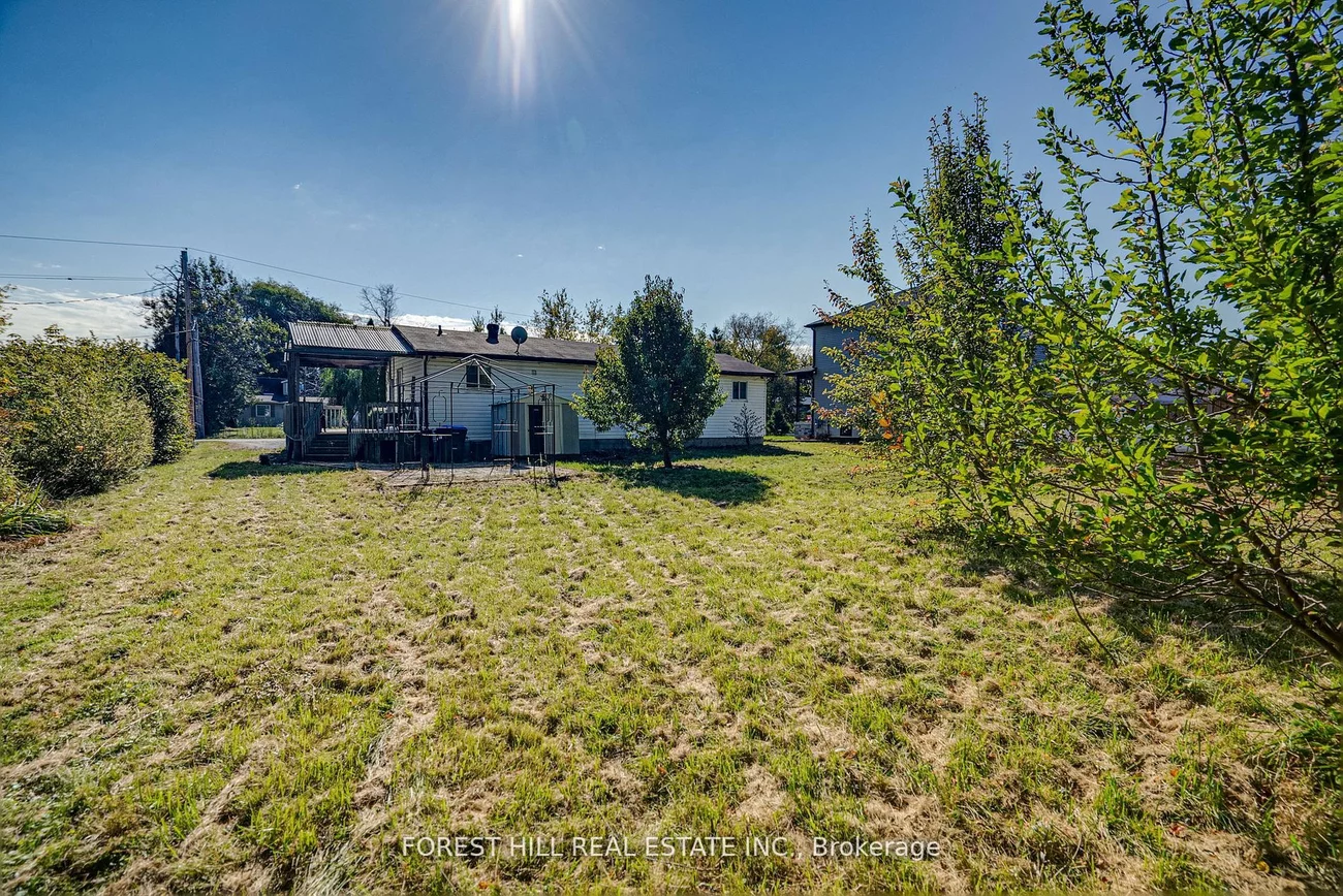 1050 Balsam Rd S, Innisfil